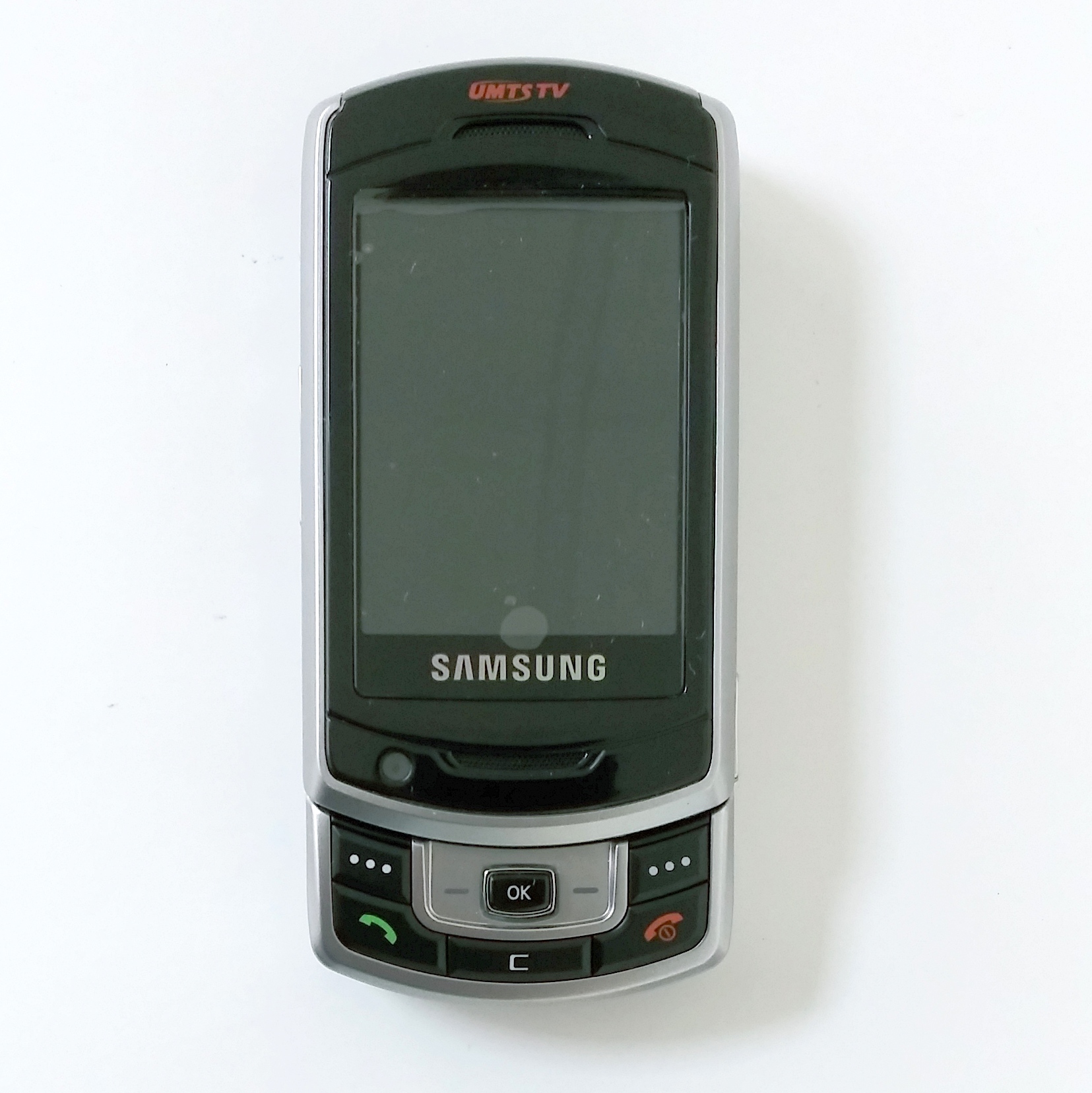 Samsung SGH-P930 Unlocked GSM Triband Cell Phone With Camera